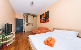 1 Bedroom Apartment At Riverside. Obolonskaya Embankment.